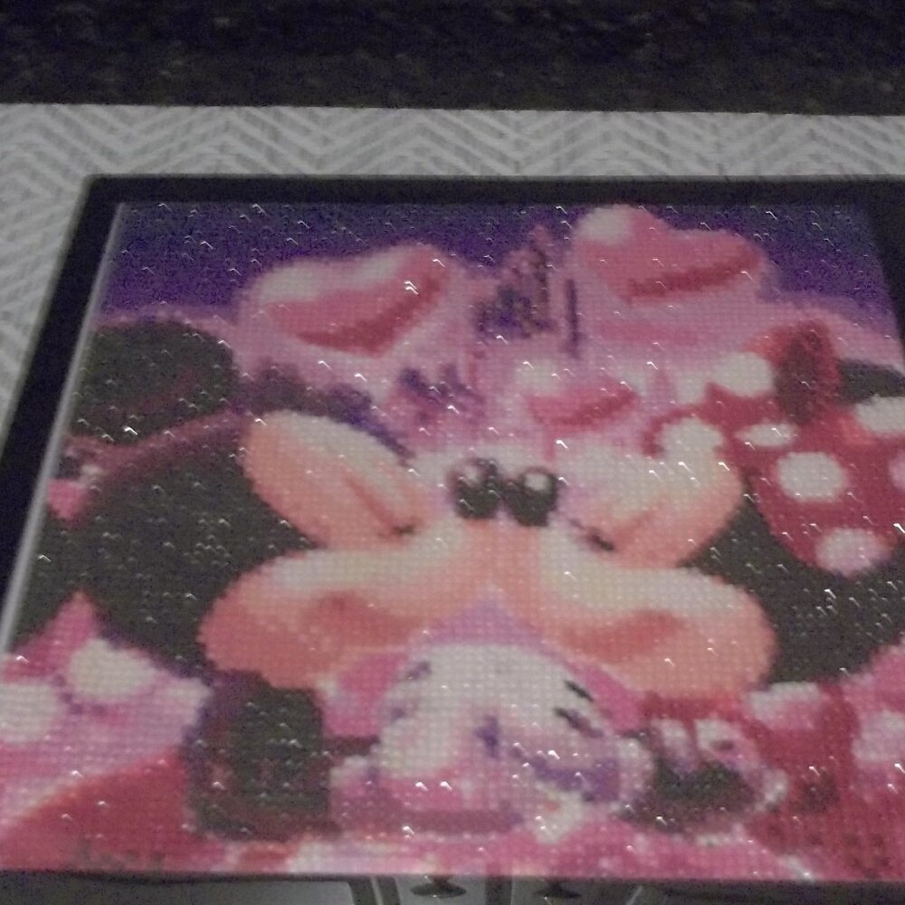 NEW!  FINISHED DIAMOND PAINTING MICKEY AND MINNIE MOUSE WALL ART!